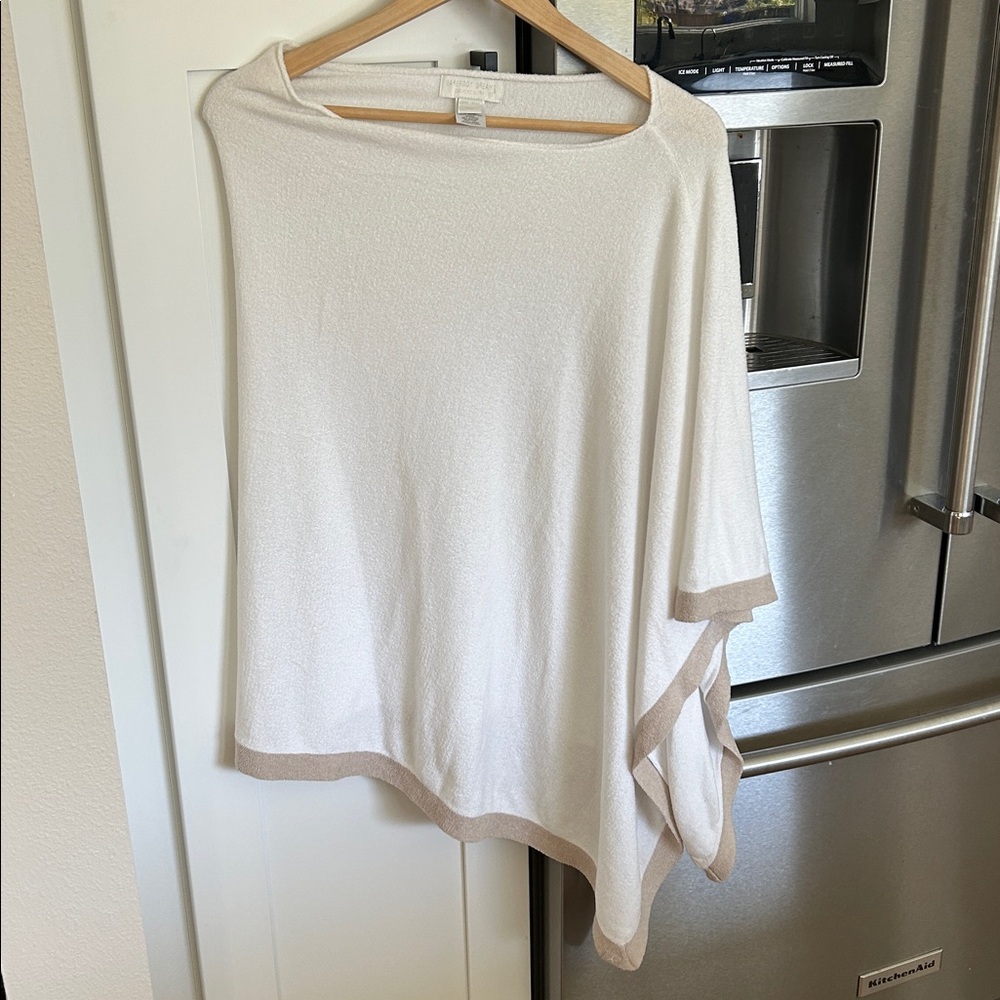 NWOT - BAREFOOT DREAMS CozyChic Ultra Lite Sweater Cape Poncho